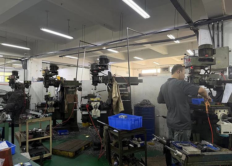 5축 CNC 가공 서비스